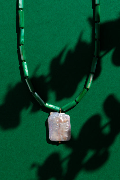 Collier Alova